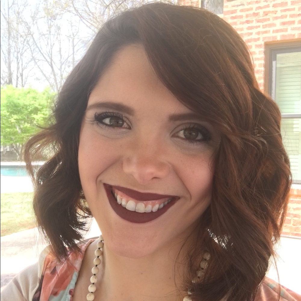 Meet your Posher, Leah